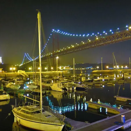 Trylisbon Calvário Appartamento Lisbona